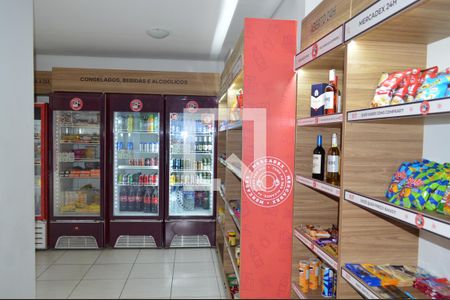 Apartamento para alugar com 60m², 2 quartos e 1 vagaMini Mercado