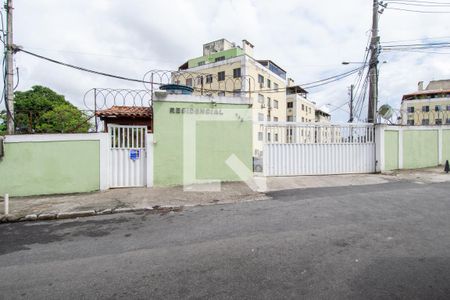 Apartamento para alugar com 49m², 3 quartos e 1 vaga Apartamento para alugar com 49m², 3 quartos e 1 vagaFachada