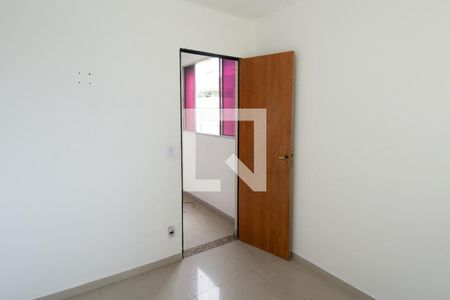 Apartamento para alugar com 49m², 3 quartos e 1 vaga Apartamento para alugar com 49m², 3 quartos e 1 vagaQuarto 2