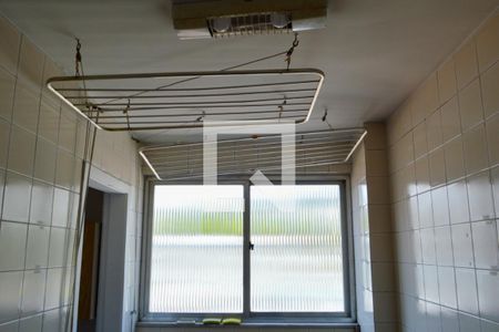 Apartamento à venda com 79m², 2 quartos e 2 vagas Apartamento à venda com 79m², 2 quartos e 2 vagasÁrea de Serviço