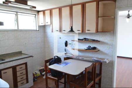 Apartamento à venda com 79m², 2 quartos e 2 vagas Apartamento à venda com 79m², 2 quartos e 2 vagasCozinha