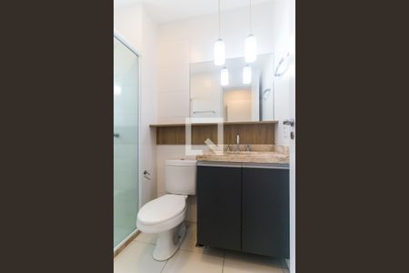 Apartamento para alugar com 74m², 2 quartos e 1 vaga Apartamento para alugar com 74m², 2 quartos e 1 vagaBanheiro da Suíte