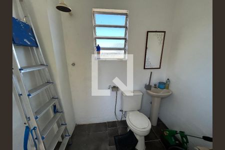 Casa à venda com 317m², 3 quartos e 3 vagasBanheiro 3