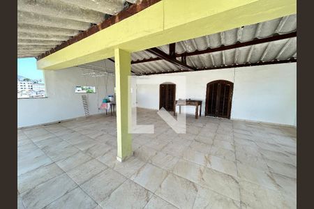 Casa à venda com 317m², 3 quartos e 3 vagasTerraço