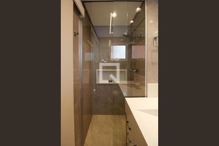 Apartamento para alugar com 107m², 2 quartos e 2 vagasBanheiro da Suíte