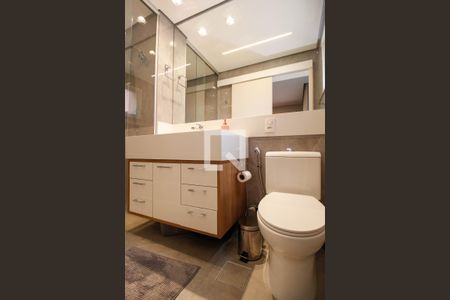 Apartamento para alugar com 107m², 2 quartos e 2 vagasBanheiro da Suíte