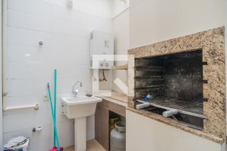 Casa para alugar com 140m², 2 quartos e 2 vagasCozinha e Área de Serviço