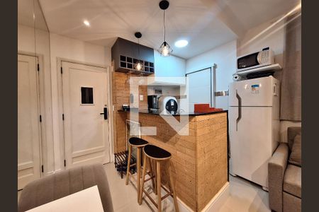 Cozinha  de apartamento à venda com 1 quarto, 25m² em Centro, Rio de Janeiro