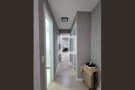 Apartamento à venda com 92m², 3 quartos e 2 vagas Apartamento à venda com 92m², 3 quartos e 2 vagasCorredor