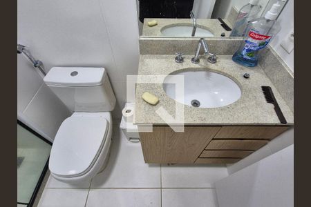 Apartamento à venda com 92m², 3 quartos e 2 vagas Apartamento à venda com 92m², 3 quartos e 2 vagasBanheiro da Suíte