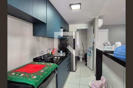 Apartamento à venda com 92m², 3 quartos e 2 vagas Apartamento à venda com 92m², 3 quartos e 2 vagasCozinha
