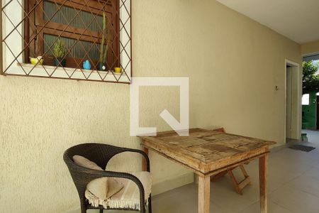 Casa de condomínio à venda com 290m², 4 quartos e 2 vagasGaragem