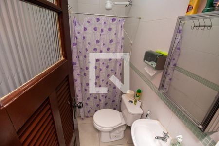 Casa de condomínio à venda com 290m², 4 quartos e 2 vagasÁrea comum - Banheiro