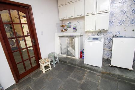Casa de condomínio à venda com 290m², 4 quartos e 2 vagasÁrea de Serviço