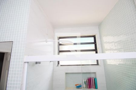 Casa de condomínio à venda com 290m², 4 quartos e 2 vagasBanheiro