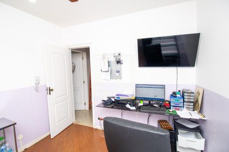 Casa de condomínio à venda com 290m², 4 quartos e 2 vagasQuarto 1