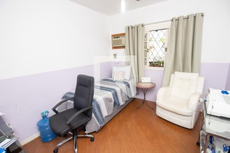 Casa de condomínio à venda com 290m², 4 quartos e 2 vagasQuarto 1