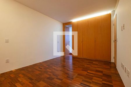 Suíte de apartamento para alugar com 2 quartos, 81m² em Sumaré, São Paulo