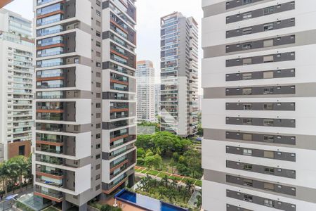 Apartamento para alugar com 64m², 2 quartos e 1 vagaQuarto 1//Vista da Varanda
