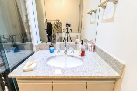 Apartamento para alugar com 64m², 2 quartos e 1 vagaBanheiro