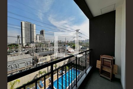 Studio para alugar com 25m², 0 quarto e sem vaga Studio para alugar com 25m², 0 quarto e sem vagaSacada