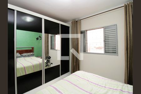 Casa à venda com 84m², 2 quartos e 3 vagasQuarto 2
