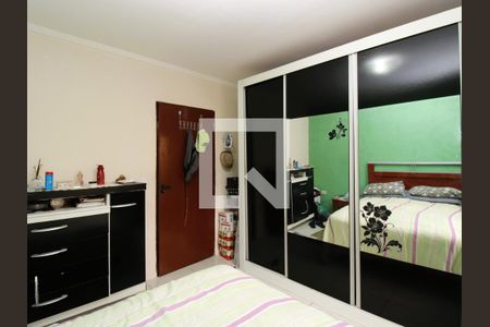 Casa à venda com 84m², 2 quartos e 3 vagasQuarto 2