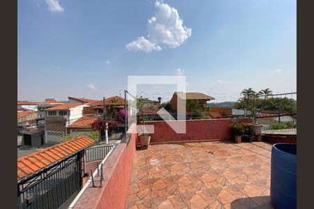 Casa à venda com 84m², 2 quartos e 3 vagasTerraço