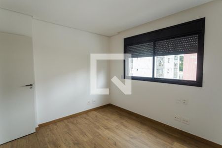 Apartamento à venda com 210m², 4 quartos e 4 vagasSuíte 2