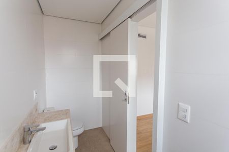 Apartamento à venda com 210m², 4 quartos e 4 vagasBanheiro da Suíte 2