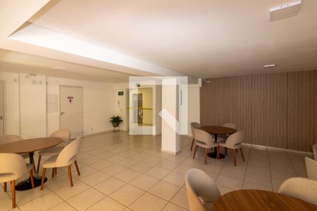 Apartamento à venda com 34m², 1 quarto e sem vagaÁrea comum - Salão de festas