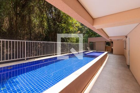 Apartamento à venda com 34m², 1 quarto e sem vagaÁrea comum - Piscina