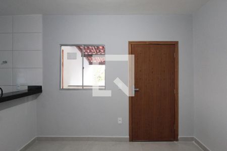 Sala e Cozinha de kitnet/studio para alugar com 1 quarto, 40m² em Minas Caixa, Belo Horizonte