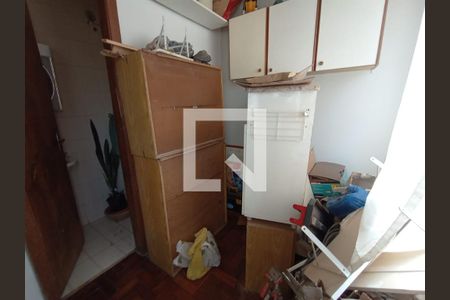 Apartamento à venda com 110m², 3 quartos e 1 vagaÁrea de Serviço
