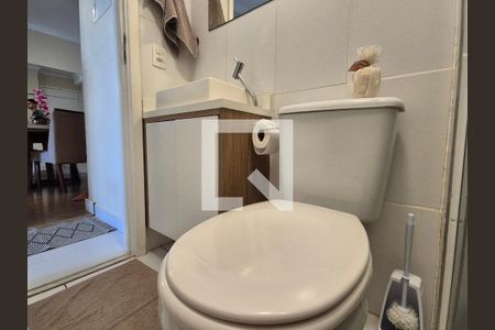 Apartamento à venda com 89m², 3 quartos e 1 vaga Apartamento à venda com 89m², 3 quartos e 1 vagaBanheiro