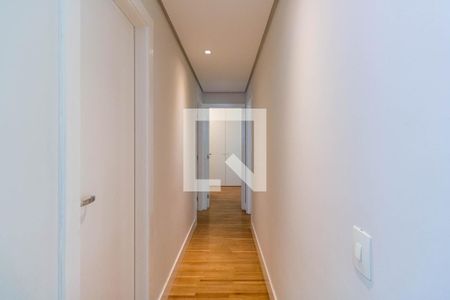 Corredor de apartamento à venda com 3 quartos, 132m² em Vila Andrade, São Paulo