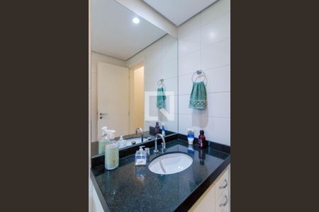 Apartamento à venda com 132m², 3 quartos e 2 vagasBanheiro do Quarto 1