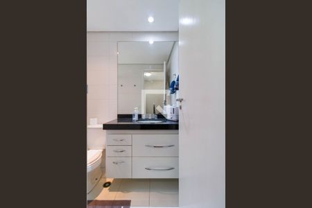 Apartamento à venda com 132m², 3 quartos e 2 vagasBanheiro do Quarto 3