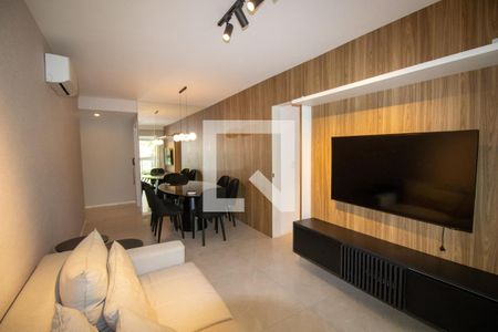 Sala de apartamento para alugar com 3 quartos, 82m² em Barra Olímpica, Rio de Janeiro