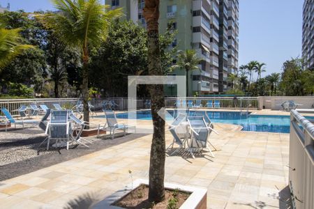 Apartamento para alugar com 82m², 3 quartos e 1 vagaÁrea comum - Piscina