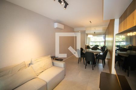 Sala de apartamento para alugar com 3 quartos, 82m² em Barra Olímpica, Rio de Janeiro