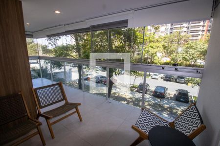 Varanda de apartamento para alugar com 3 quartos, 82m² em Barra Olímpica, Rio de Janeiro