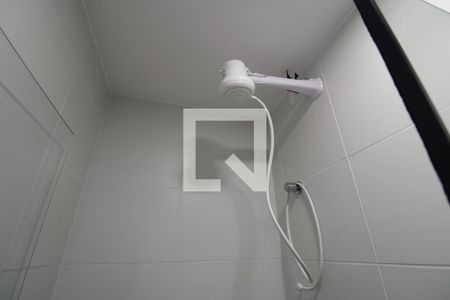 Apartamento à venda com 28m², 1 quarto e sem vagaChuveiro