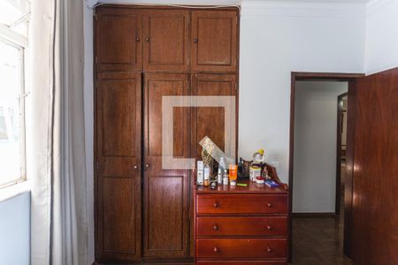 Apartamento à venda com 120m², 3 quartos e 1 vaga Apartamento à venda com 120m², 3 quartos e 1 vagaArmário do Quarto 2