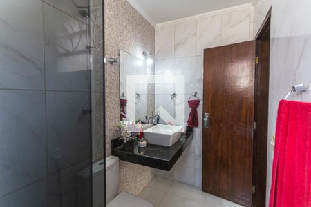 Apartamento à venda com 120m², 3 quartos e 1 vaga Apartamento à venda com 120m², 3 quartos e 1 vagaBanheiro da Suíte