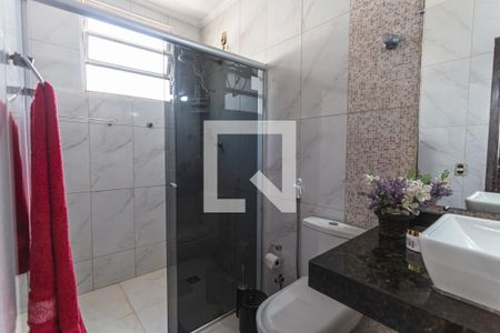 Apartamento à venda com 120m², 3 quartos e 1 vaga Apartamento à venda com 120m², 3 quartos e 1 vagaBanheiro da Suíte