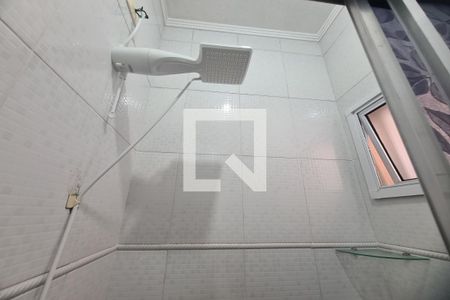 Banheiro de casa para alugar com 1 quarto, 96m² em Jardim Ana Rosa, São Paulo