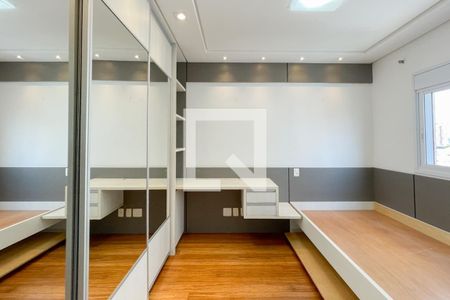 Apartamento para alugar com 242m², 4 quartos e 3 vagasSuíte 1