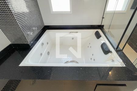 Apartamento para alugar com 242m², 4 quartos e 3 vagasBanheiro - Suíte 2 