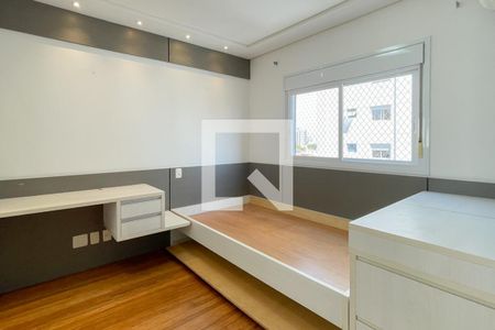 Apartamento para alugar com 242m², 4 quartos e 3 vagasSuíte 1